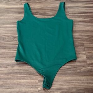 Women’s Medium Express Hunter Green Sleeveless Bodysuit
